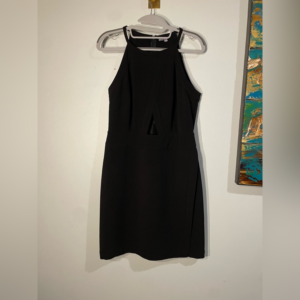 Q&A women’s black dress size medium